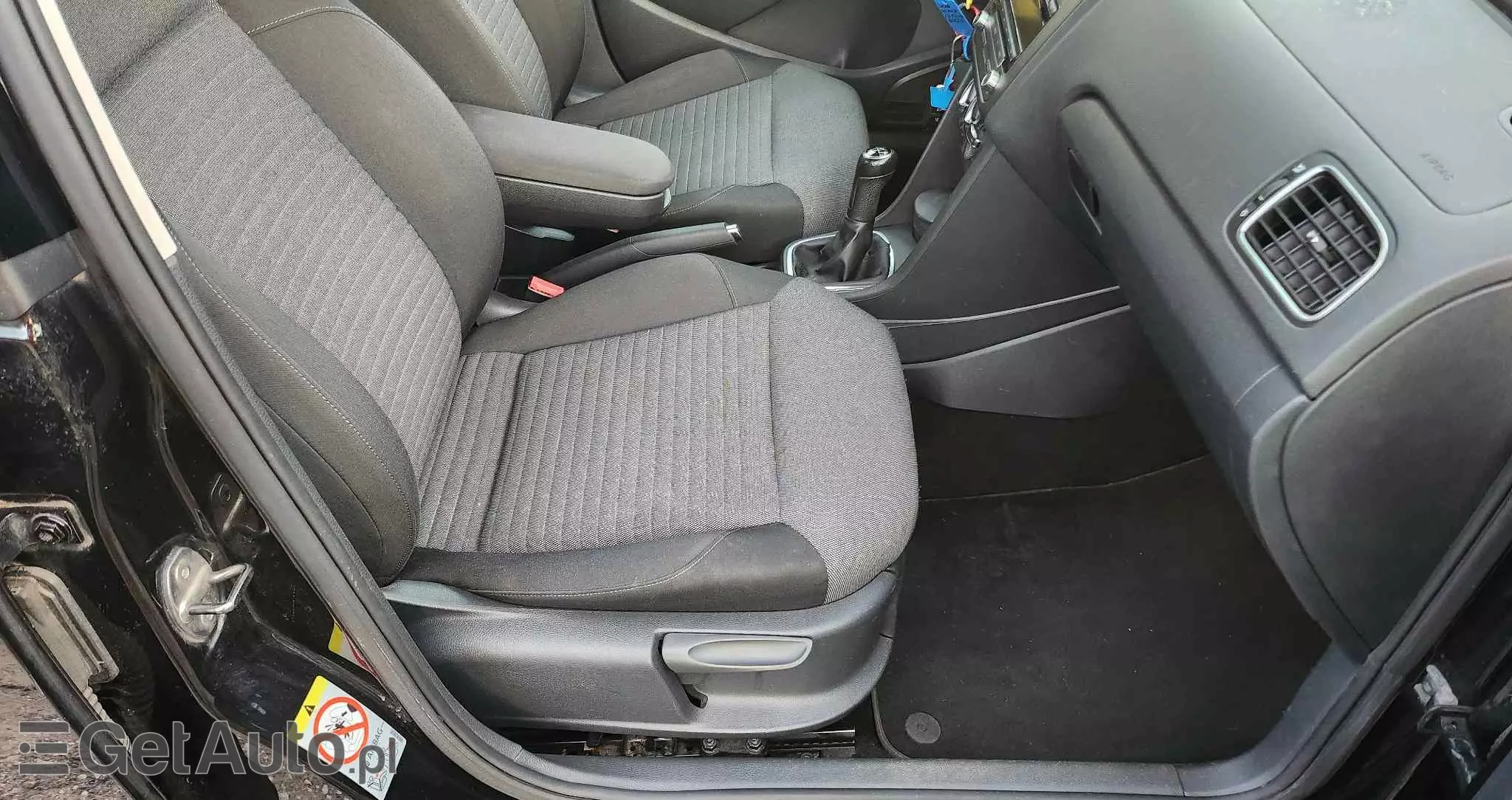 VOLKSWAGEN Polo 1.4 16V Comfortline