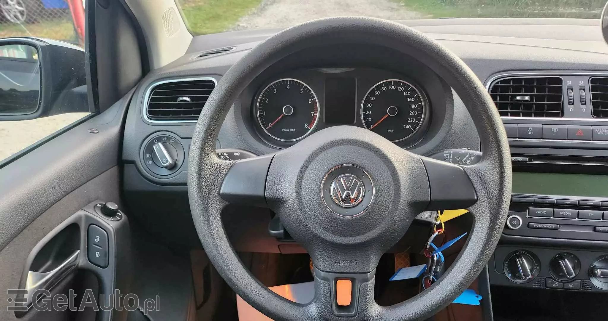 VOLKSWAGEN Polo 1.4 16V Comfortline