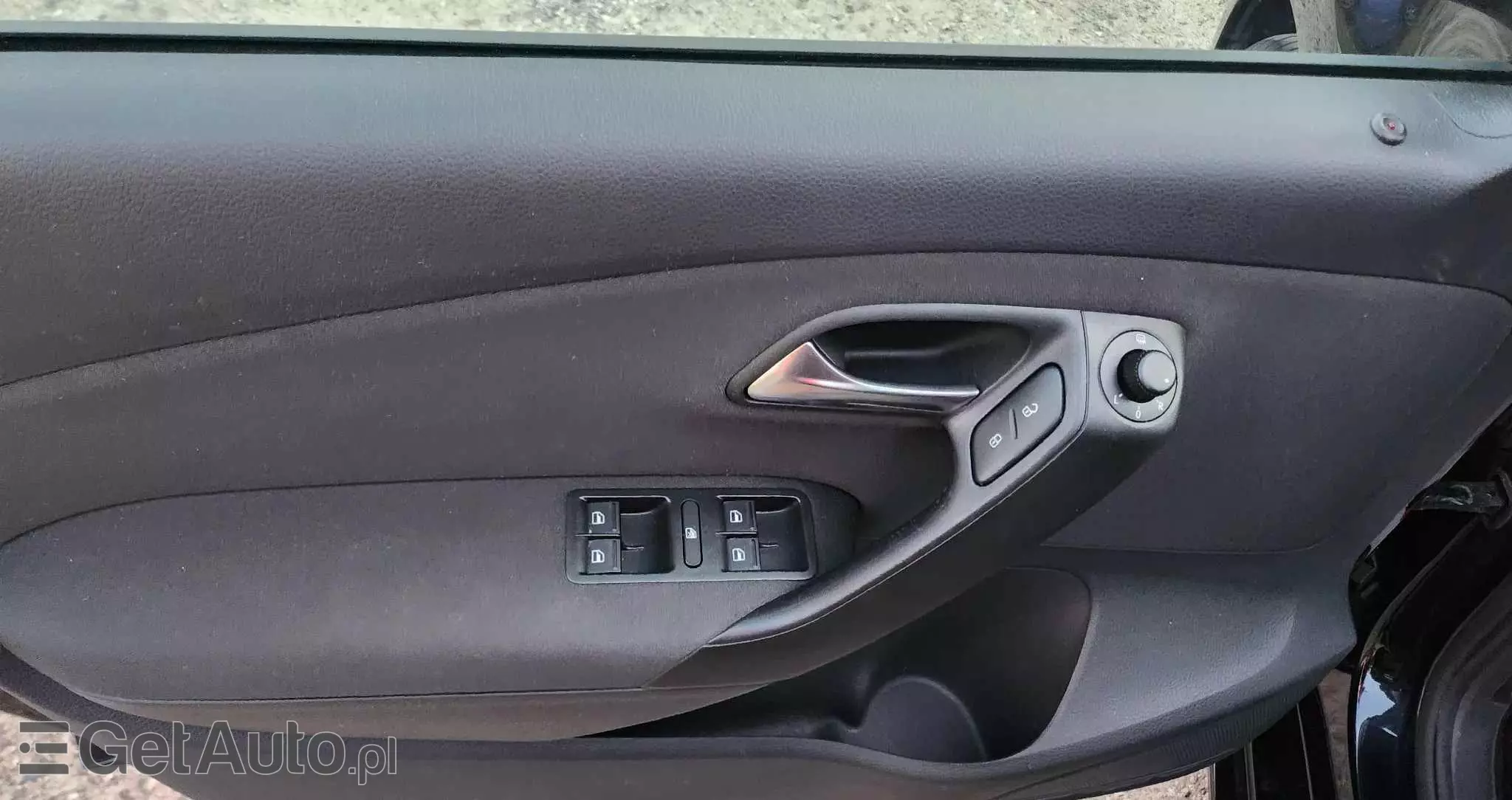 VOLKSWAGEN Polo 1.4 16V Comfortline