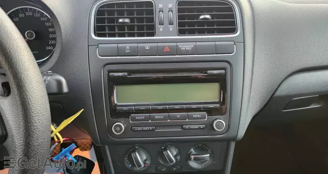 VOLKSWAGEN Polo 1.4 16V Comfortline