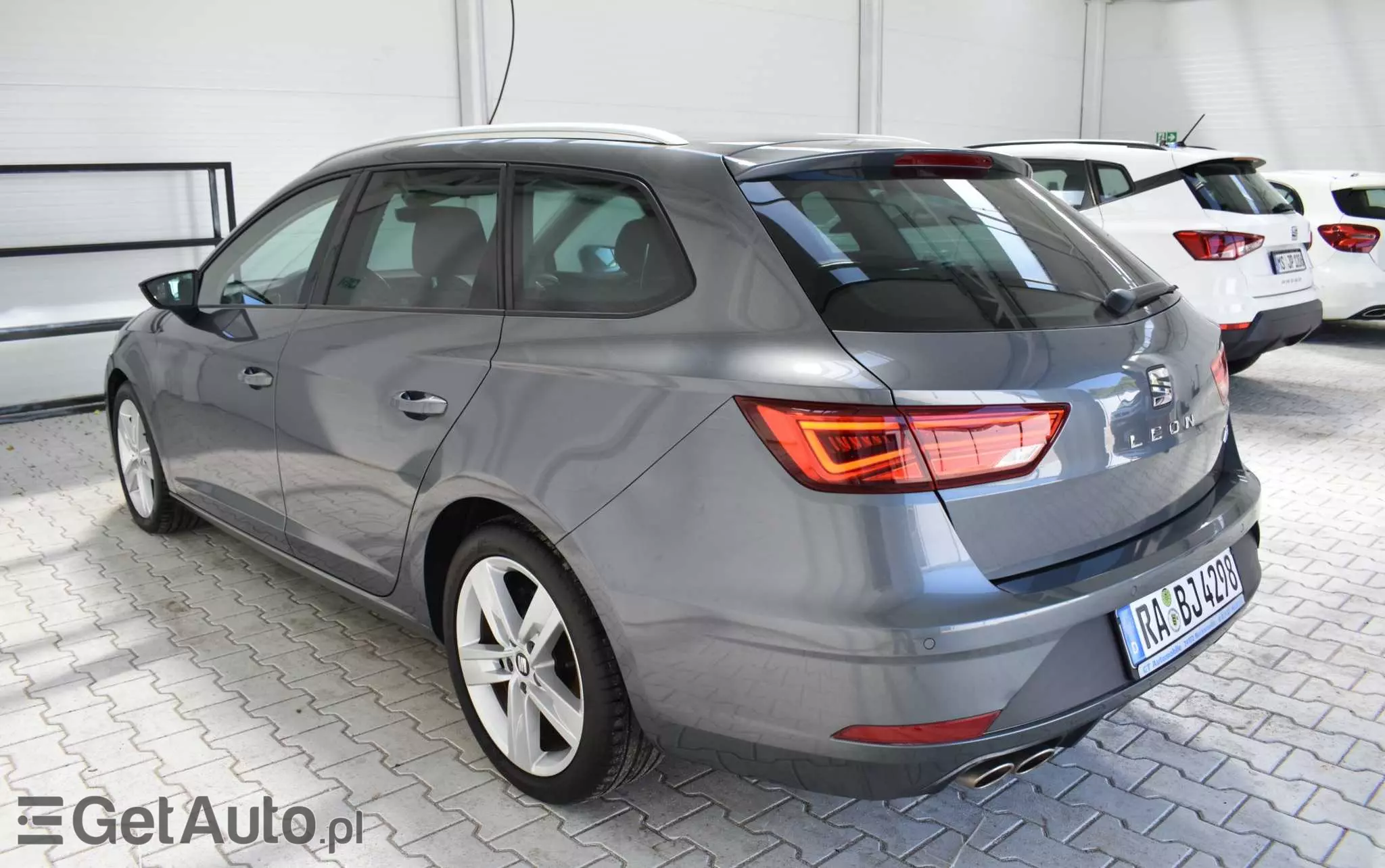 SEAT Leon 2.0 TDI DPF FR