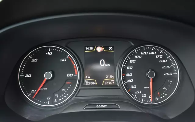 SEAT Leon 2.0 TDI DPF FR