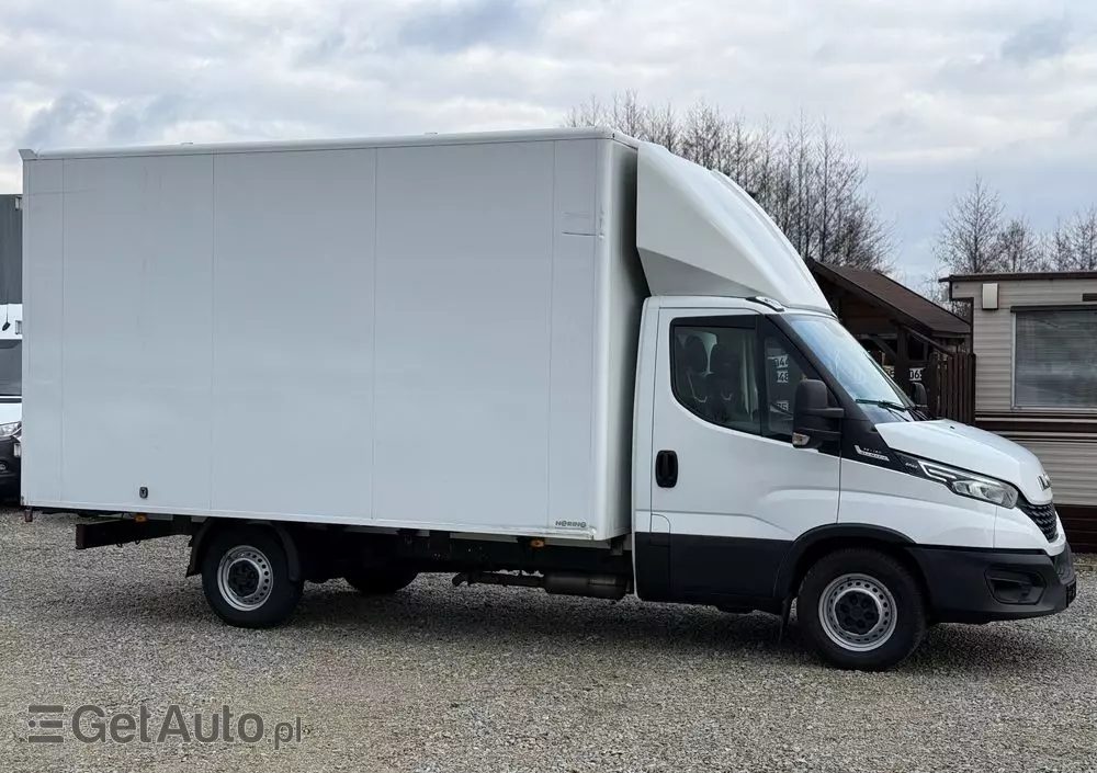 IVECO 2020/Daily 35S18/3.0/Hi-Matic/Kontener Meblowy/LED/Klima/Navi/ 