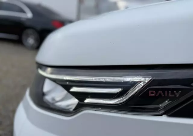 IVECO 2020/Daily 35S18/3.0/Hi-Matic/Kontener Meblowy/LED/Klima/Navi/ 