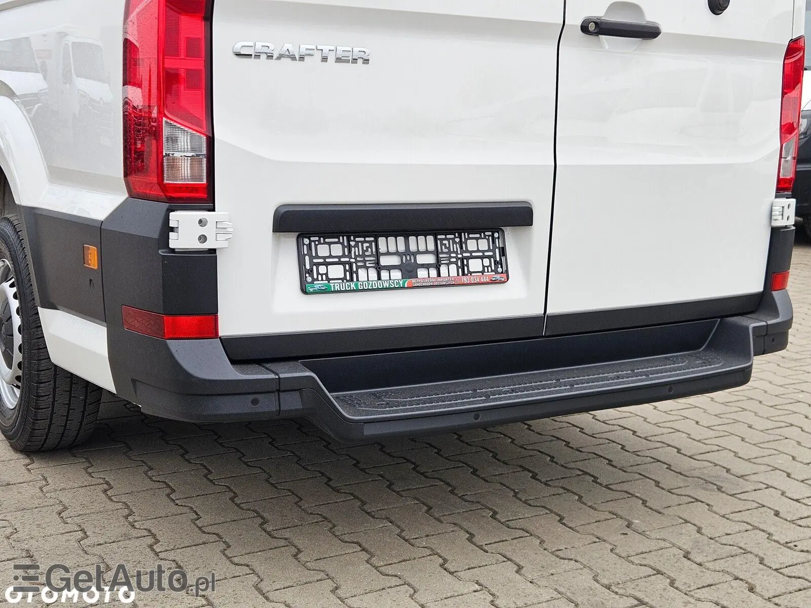 VOLKSWAGEN Crafter L