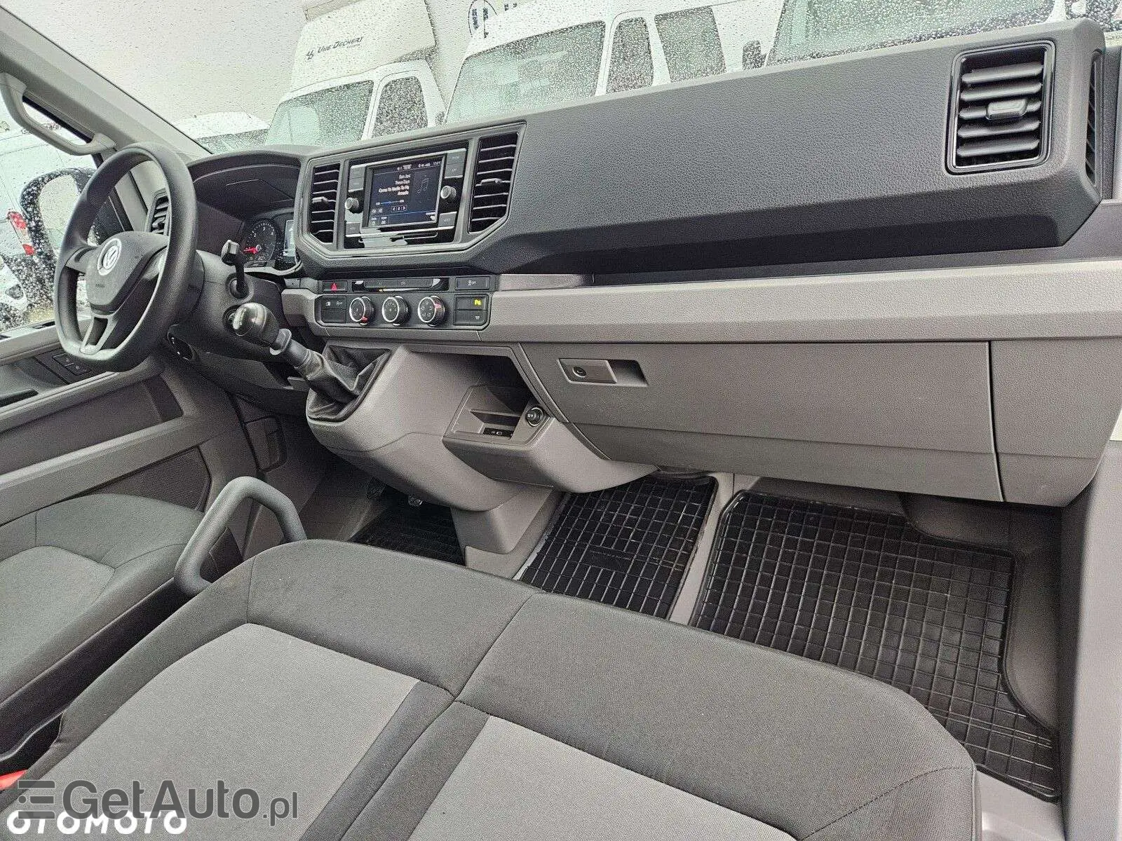 VOLKSWAGEN Crafter L