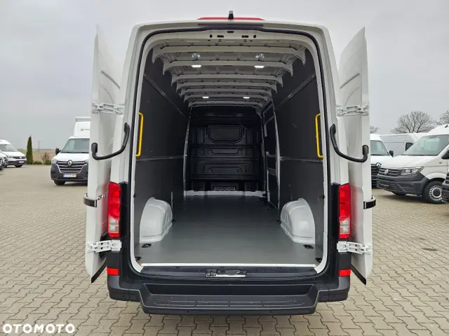 VOLKSWAGEN Crafter L