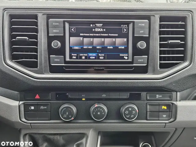 VOLKSWAGEN Crafter L