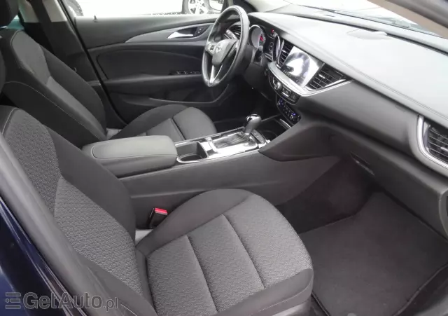 OPEL Insignia 1.6 CDTI Edition