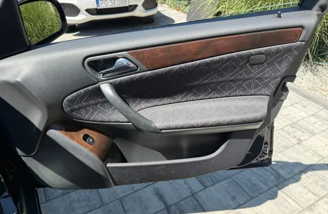 MERCEDES-BENZ Klasa C 