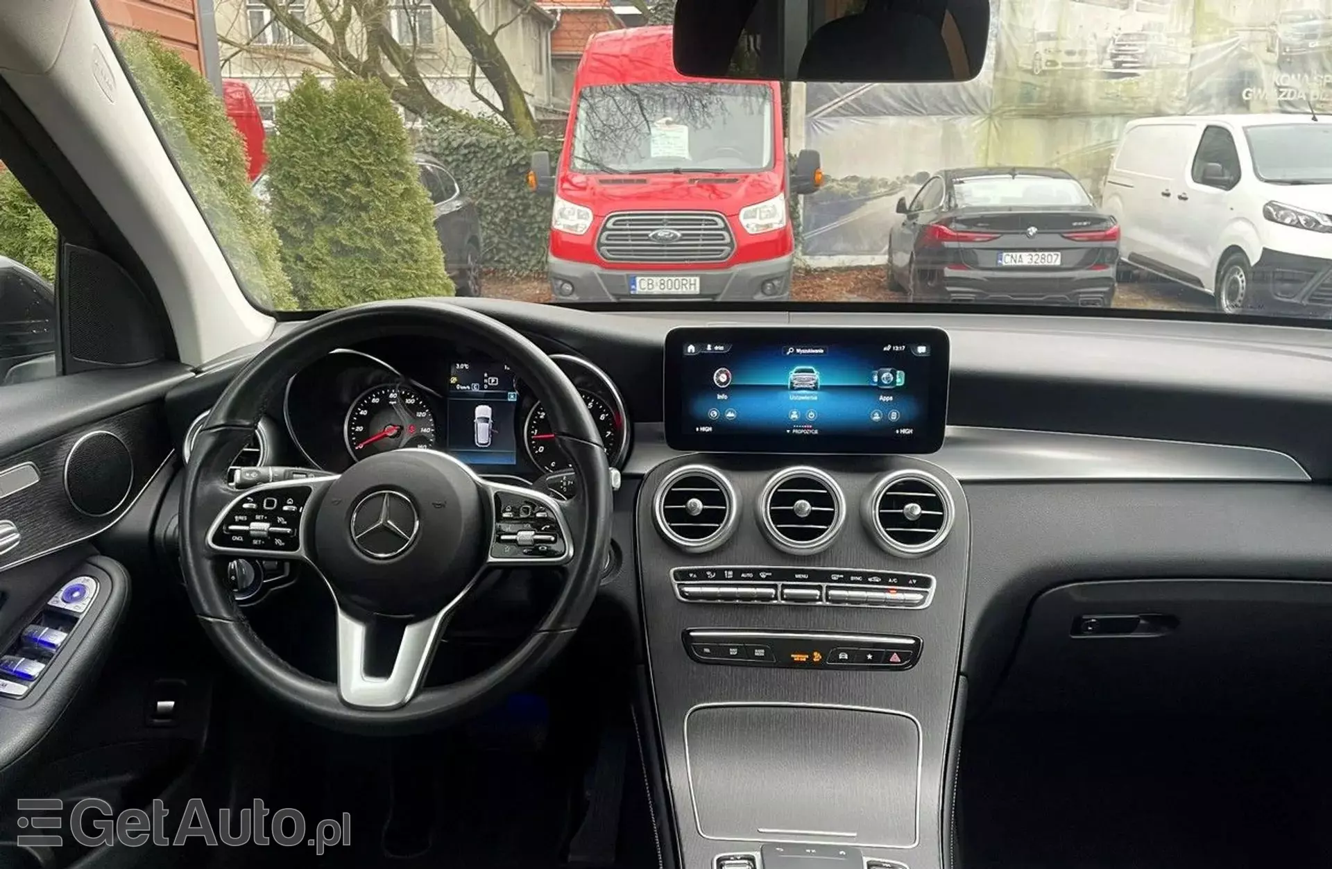 MERCEDES-BENZ GLC 