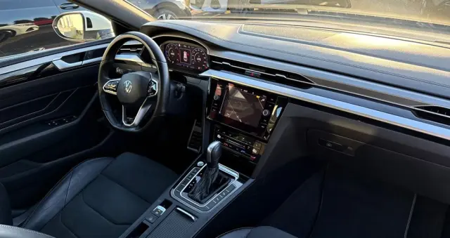 VOLKSWAGEN Arteon 2.0 TDI SCR R-Line DSG