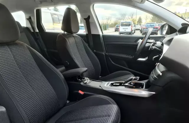 PEUGEOT 308 1.5 BlueHDi (130 KM) Automatic