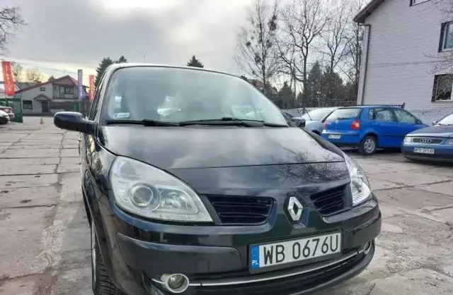 RENAULT Scenic 