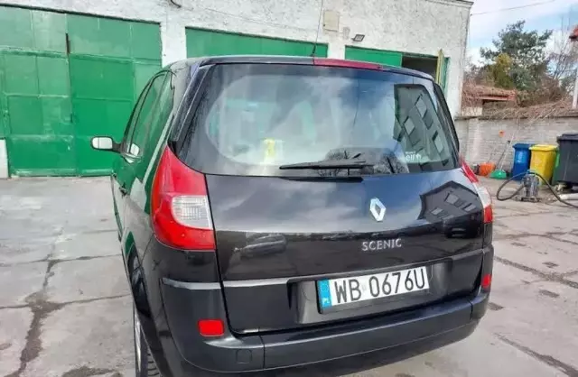 RENAULT Scenic 