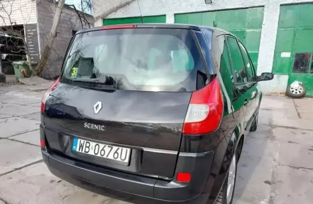 RENAULT Scenic 