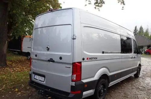 VOLKSWAGEN Crafter 