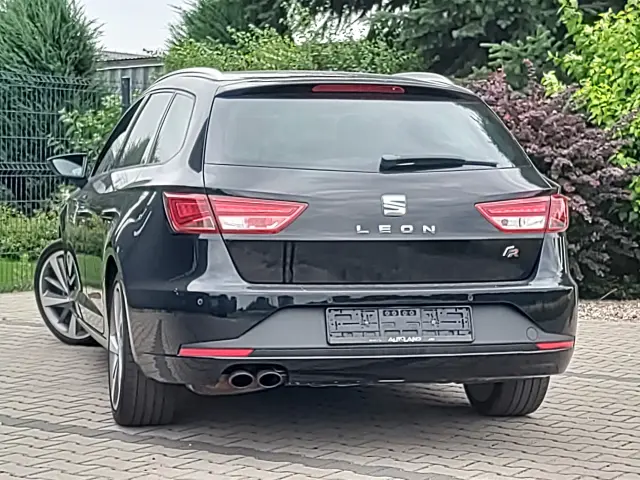 SEAT Leon Reference