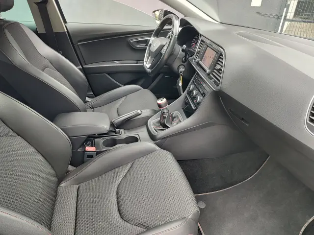 SEAT Leon Reference