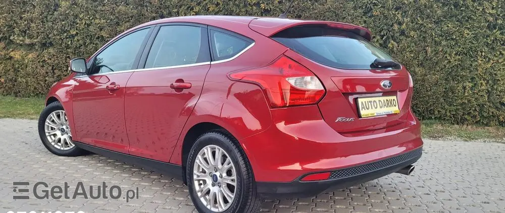 FORD Focus 1.6 EcoBoost Start-Stopp-System SYNC Edition