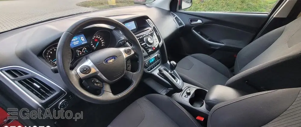 FORD Focus 1.6 EcoBoost Start-Stopp-System SYNC Edition