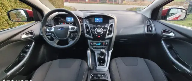 FORD Focus 1.6 EcoBoost Start-Stopp-System SYNC Edition