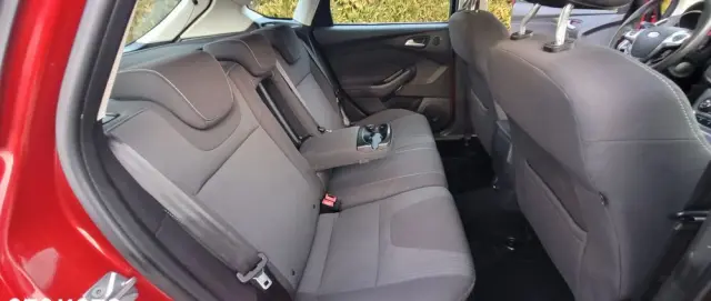 FORD Focus 1.6 EcoBoost Start-Stopp-System SYNC Edition