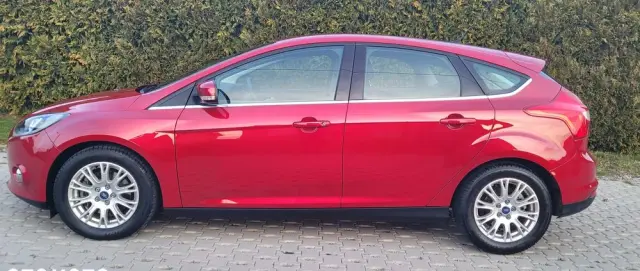 FORD Focus 1.6 EcoBoost Start-Stopp-System SYNC Edition