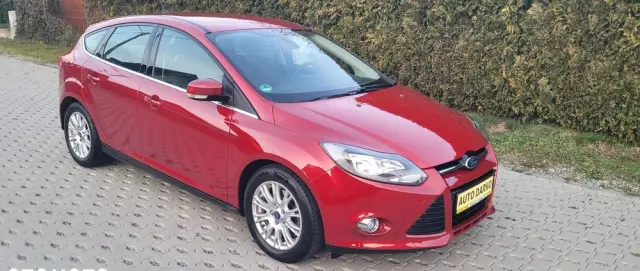 FORD Focus 1.6 EcoBoost Start-Stopp-System SYNC Edition