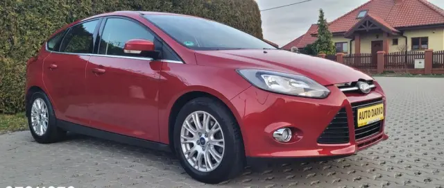 FORD Focus 1.6 EcoBoost Start-Stopp-System SYNC Edition