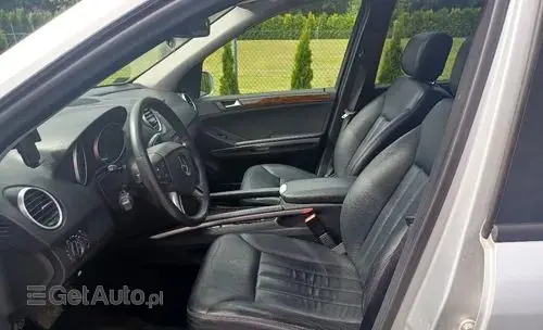 MERCEDES-BENZ ML 