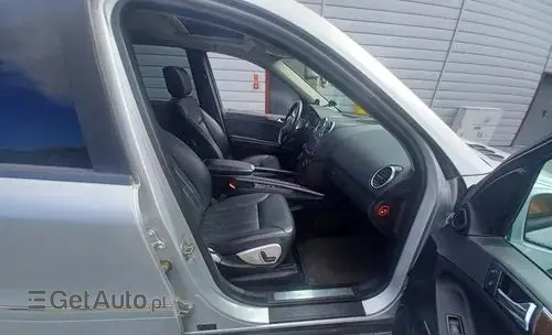 MERCEDES-BENZ ML 
