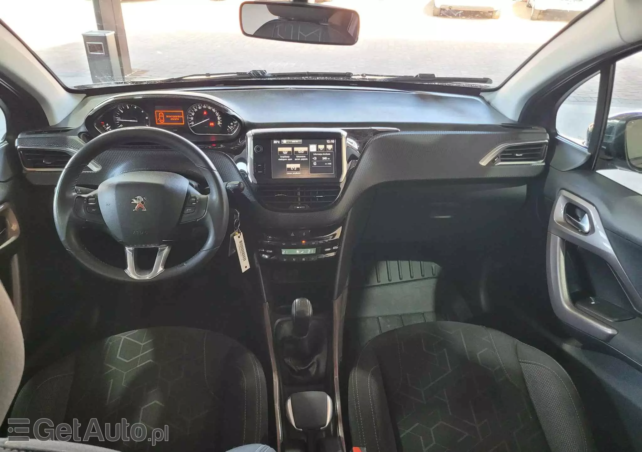 PEUGEOT 2008 1.2 Pure Tech Style