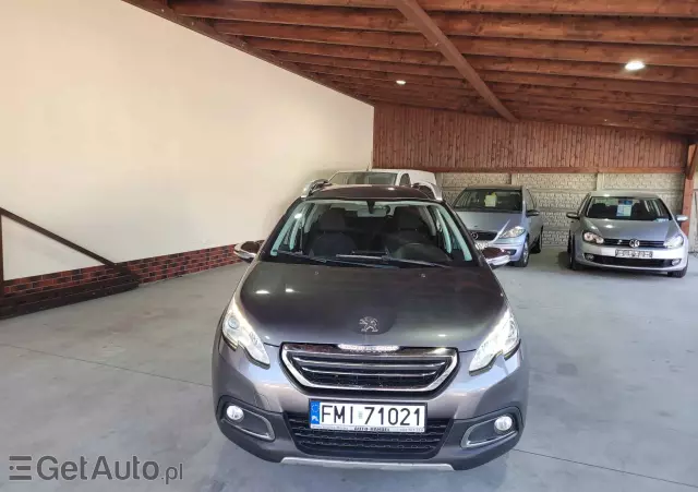 PEUGEOT 2008 1.2 Pure Tech Style