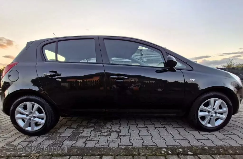 OPEL Corsa 1.4 XER (100 KM)