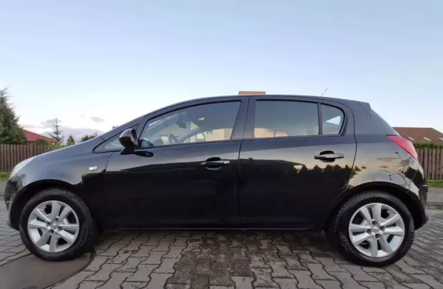 OPEL Corsa 1.4 XER (100 KM)