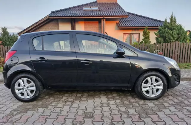 OPEL Corsa 1.4 XER (100 KM)