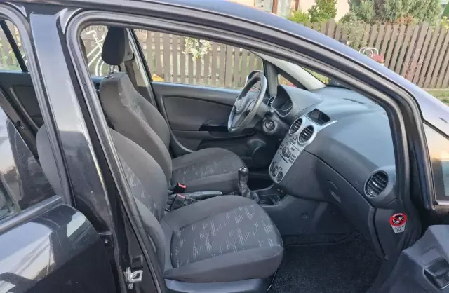 OPEL Corsa 1.4 XER (100 KM)
