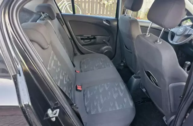 OPEL Corsa 1.4 XER (100 KM)