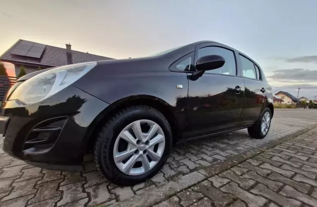 OPEL Corsa 1.4 XER (100 KM)