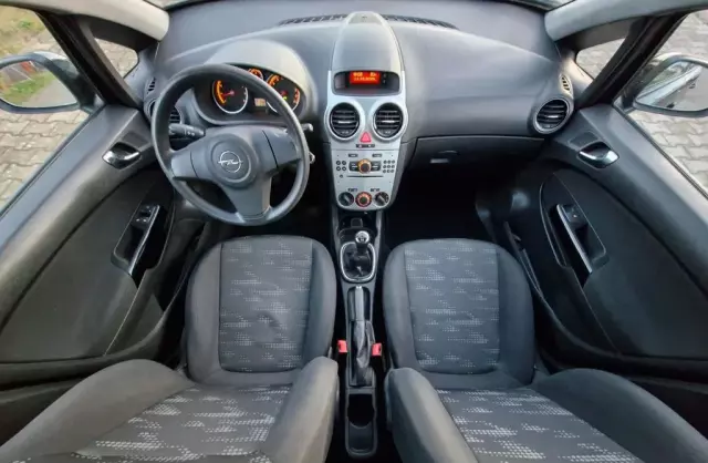 OPEL Corsa 1.4 XER (100 KM)