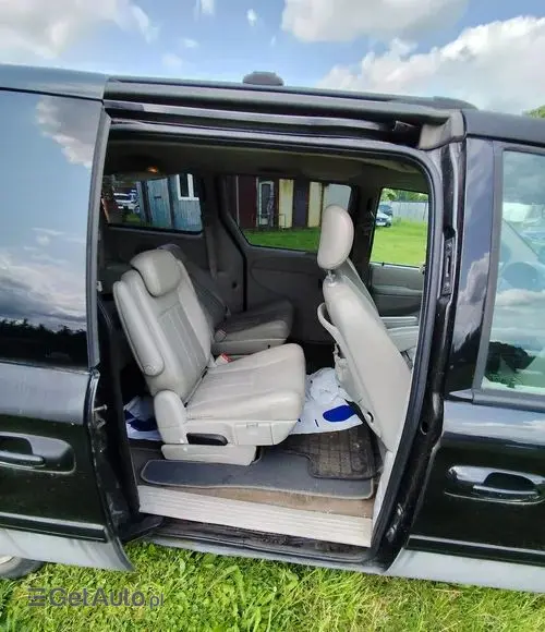 DODGE Grand Caravan 