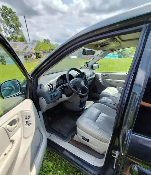 DODGE Grand Caravan 