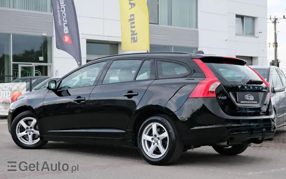 VOLVO V60 D3