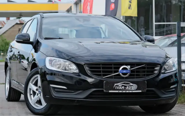 VOLVO V60 D3