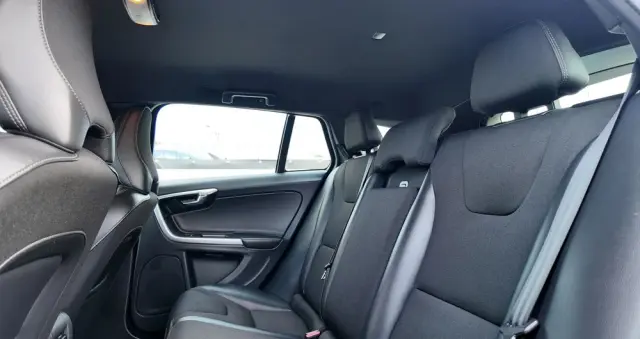 VOLVO V60 D3