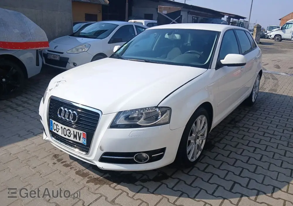 AUDI A3 Sportback 1.6 TDI DPF Ambiente