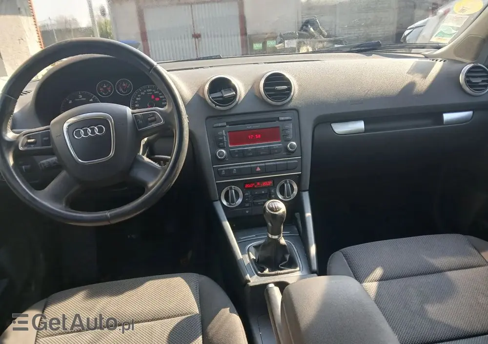 AUDI A3 Sportback 1.6 TDI DPF Ambiente