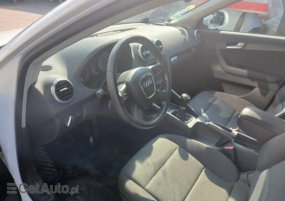 AUDI A3 Sportback 1.6 TDI DPF Ambiente