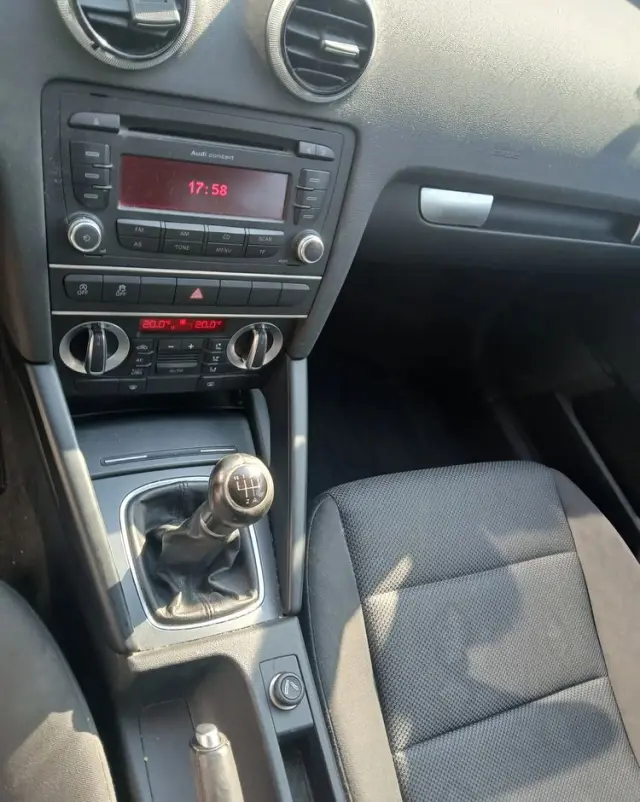 AUDI A3 Sportback 1.6 TDI DPF Ambiente